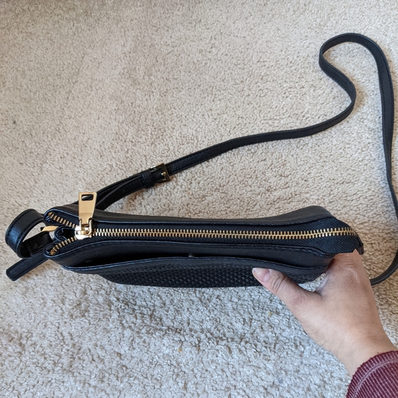 Steve Madden Paityn Faux Leather Crossbody Bag-EUC - Picture 7 of 16